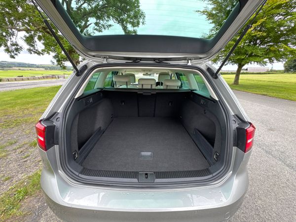 Volkswagen Passat 2015 High Line 364036738