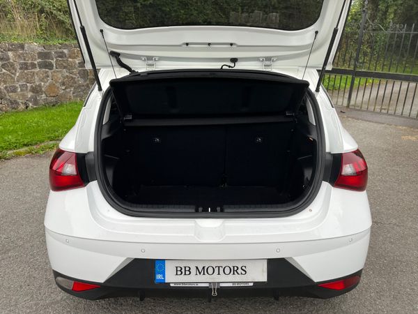 Hyundai i20 1.2 Launch Edition 364048031