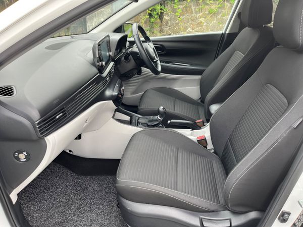 Hyundai i20 1.2 Launch Edition 364048033