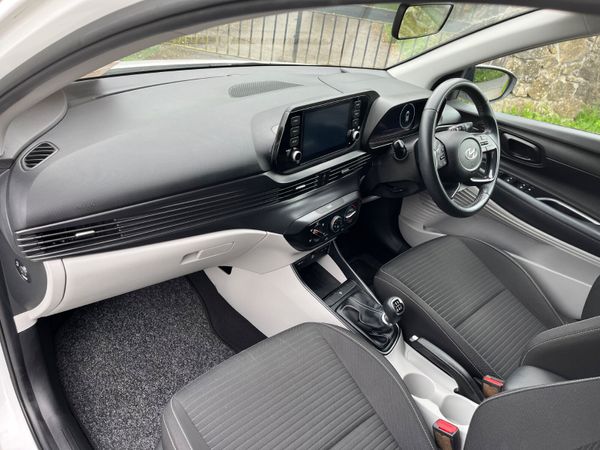 Hyundai i20 1.2 Launch Edition 364048040