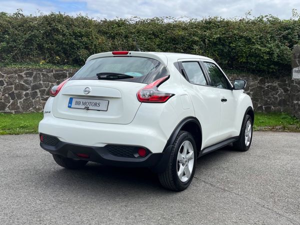 Nissan Juke 1.6 XE 364048726