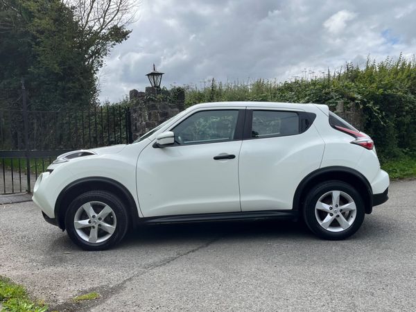 Nissan Juke 1.6 XE 364048723
