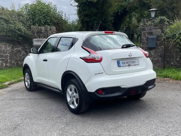 Nissan Juke 1.6 XE 364048735