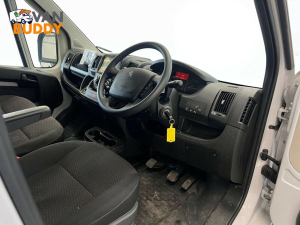 Peugeot Boxer 2.2 BlueHDi 335 Professional Premium 364053648