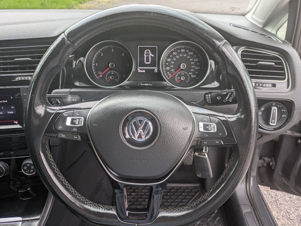 Volkswagen Golf  Edition-R ,2.0L TDI 5DR 150HP 364067542