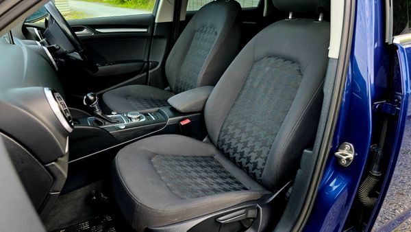 🔥 2015 Audi A3  1.4 TFSI Auto Stronic/Low M 364125247