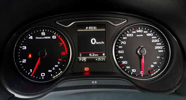 🔥 2015 Audi A3  1.4 TFSI Auto Stronic/Low M 364125879