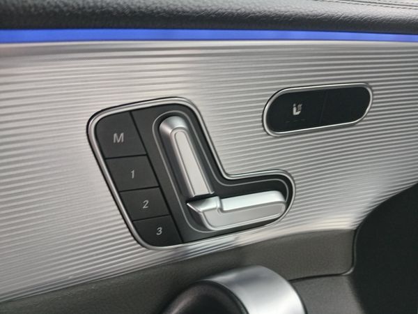 Mercedes-Benz A-Class 2019 Auto BIG SPEC 364133945