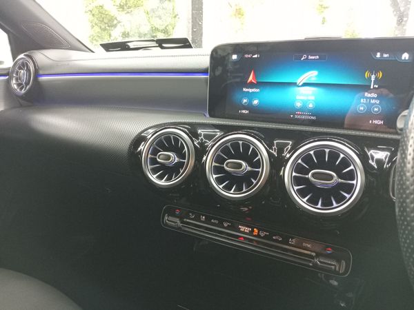 Mercedes-Benz A-Class 2019 Auto BIG SPEC 364133954