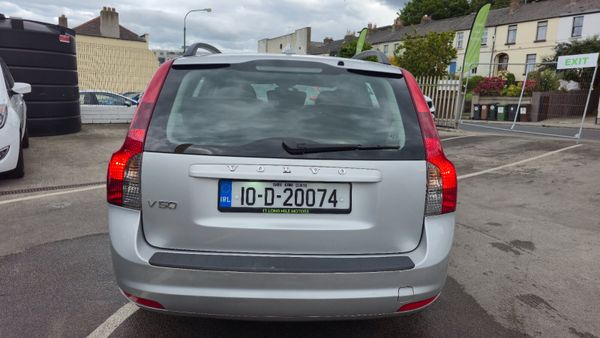 Volvo V50 2010 AA APPROVED 364147496