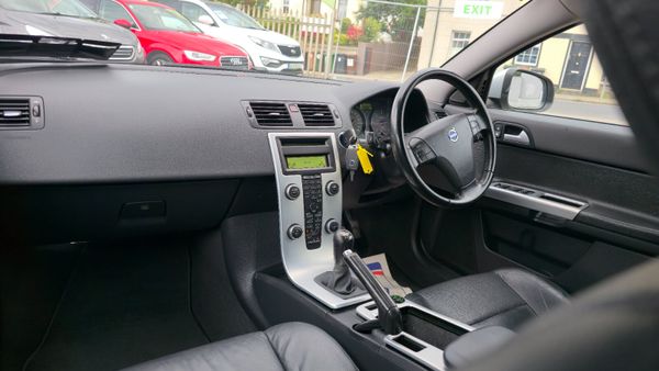 Volvo V50 2010 AA APPROVED 364147505
