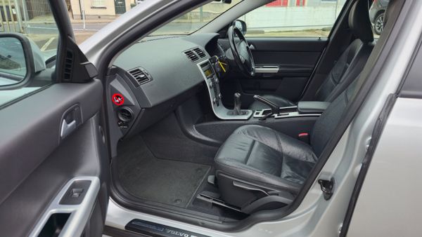 Volvo V50 2010 AA APPROVED 364147500