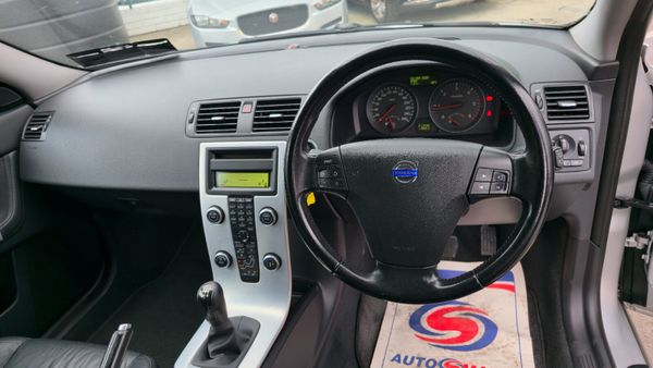 Volvo V50 2010 AA APPROVED 364147510
