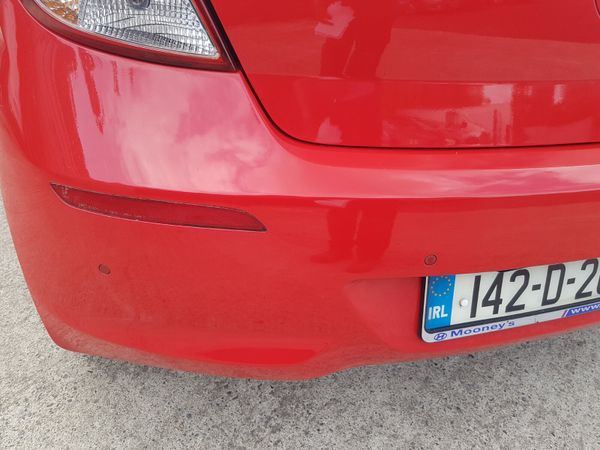 142D.. i20.. LOW MILEAGE 55K..NCT 12/26 364190433
