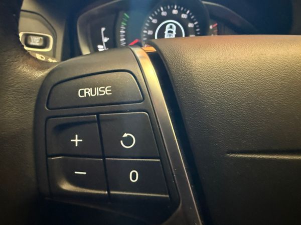 Volvo XC60 2Ltr D4 SE-Nav 364209048