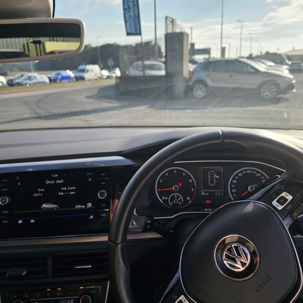 VW POLO 364200119