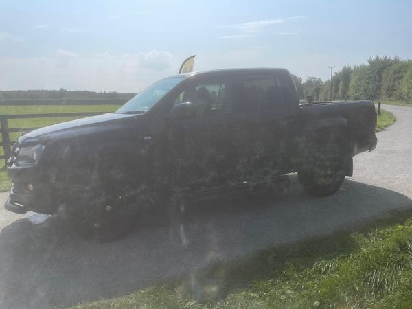 151 Vw Amarok 180bhp black Ed Low Miles**** 364226442