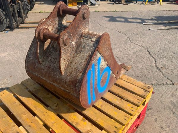24" DIGGING BUCKET.....45mm PINS.......116. 364220714