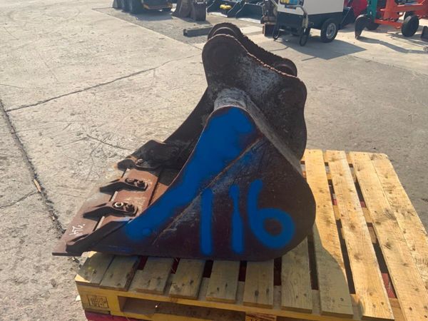 24" DIGGING BUCKET.....45mm PINS.......116. 364220711