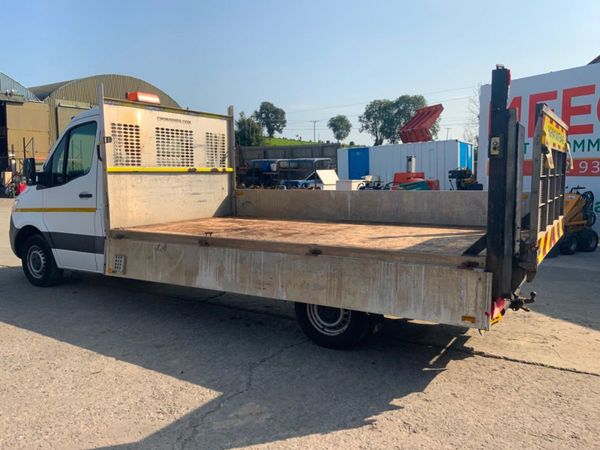Mercedes-Benz Sprinter 3500kg 14ft Dropside Flat 364245140