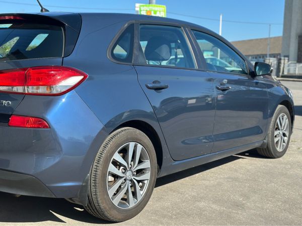Hyundai i30 I 30 DELUXE 5DR 364241789