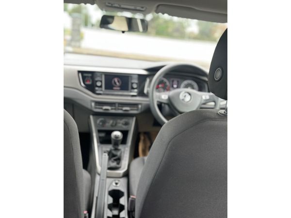 Volkswagen Polo TRENDLINE 1.0 MANUAL 5SPEED 65HP 5 364242040