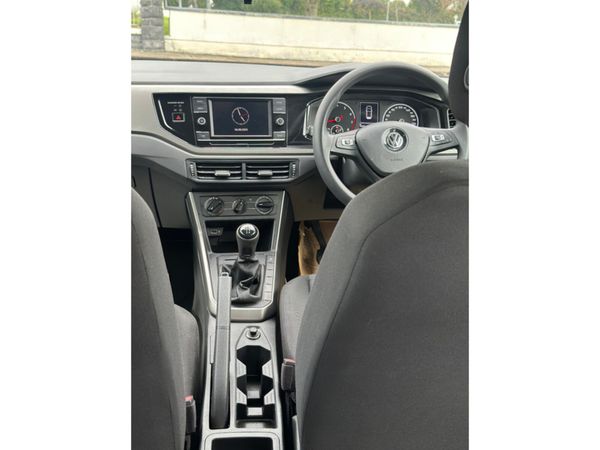 Volkswagen Polo TRENDLINE 1.0 MANUAL 5SPEED 65HP 5 364242043