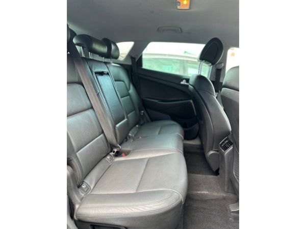 Hyundai Tucson Hyundai Tuscon EXECUTIVE 1.7 5DR 364242226