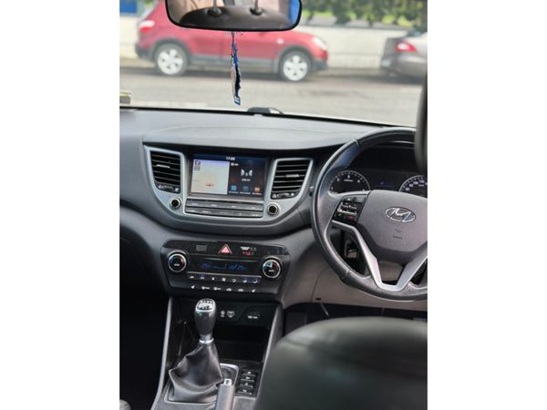Hyundai Tucson Hyundai Tuscon EXECUTIVE 1.7 5DR 364242234
