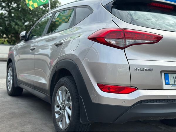 Hyundai Tucson Hyundai Tuscon EXECUTIVE 1.7 5DR 364242232