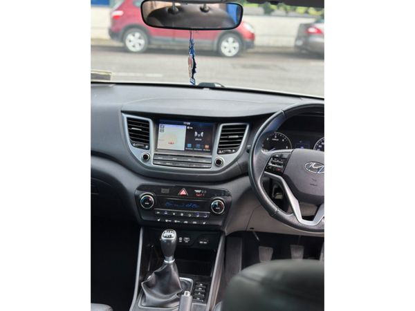 Hyundai Tucson Hyundai Tuscon EXECUTIVE 1.7 5DR 364242233