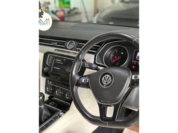Volkswagen Passat HIGHLINE 1.6 TDI MANUAL 6SPEED F 364242295