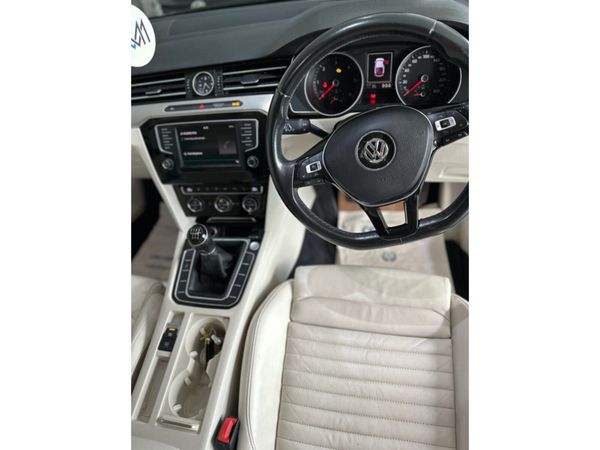 Volkswagen Passat HIGHLINE 1.6 TDI MANUAL 6SPEED F 364242300