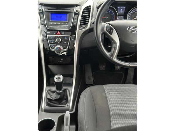 Hyundai i30 I 30 1.4 PETROL CLASSIC 5DR 364242352