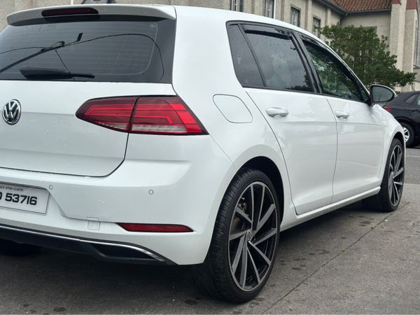 Volkswagen Golf 1.6 TDI SE BLUEMOTION 115PS 5DR 364242583