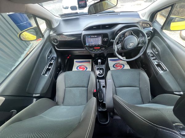 Toyota vitz 2017** hybird low Milage -** 364252601