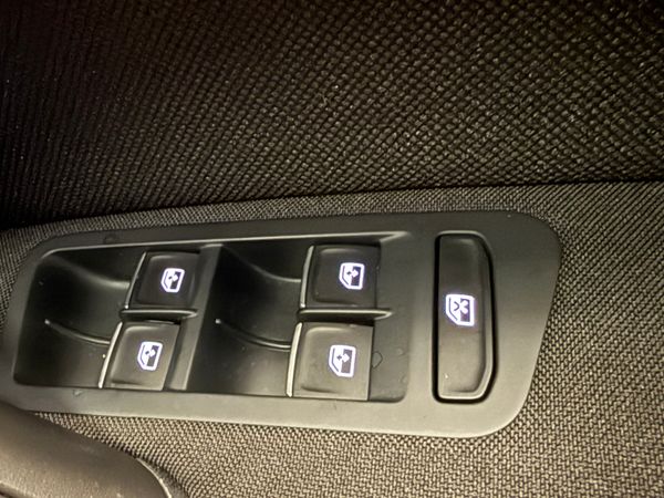 VW Golf 2.0 GTi MK7.5 5 Door 364253049