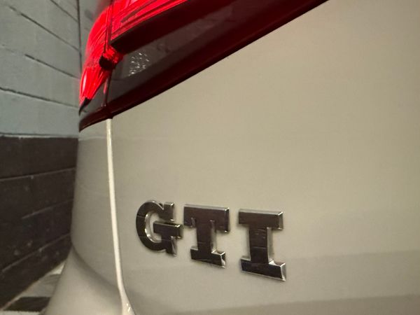 VW Golf 2.0 GTi MK7.5 5 Door 364253050