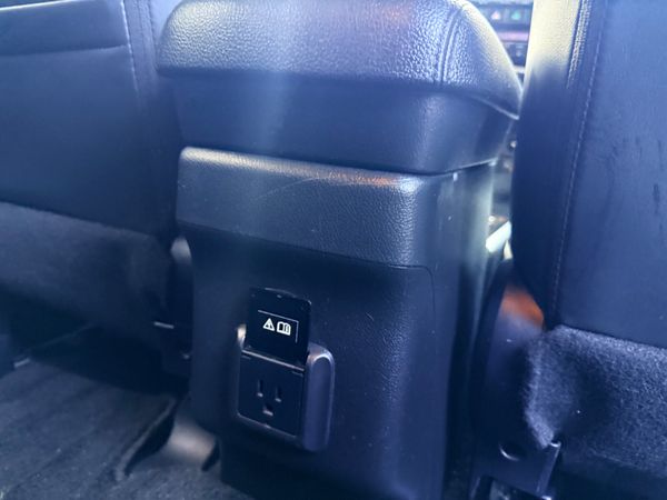 2017 Mitsubishi Outlander PHEV 200BHP 364287947