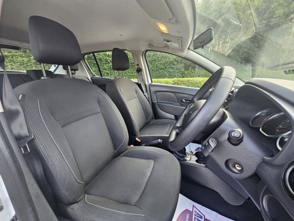 Dacia Sandero 1.0 PETROL AMBIANCE MODEL*LOW MILEAG 364299875