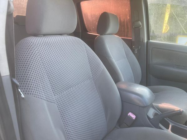 08 Toyota Hilux Invincible 3.0L D4D****BARGAIN 364292072