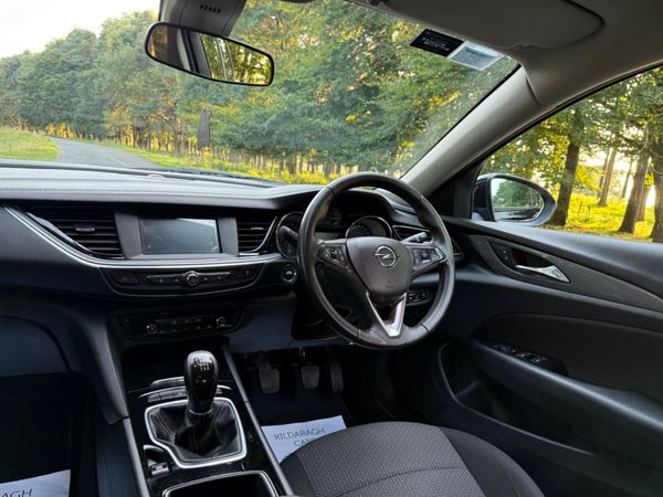 Opel Insignia 2018 Diesel Nice Spec 364308928