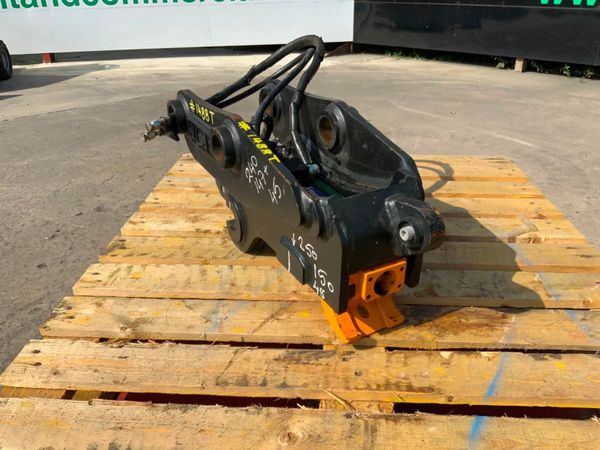 JCB HYDRAULIC QUICK HITCH....45mm PINS...1487t. 364338115