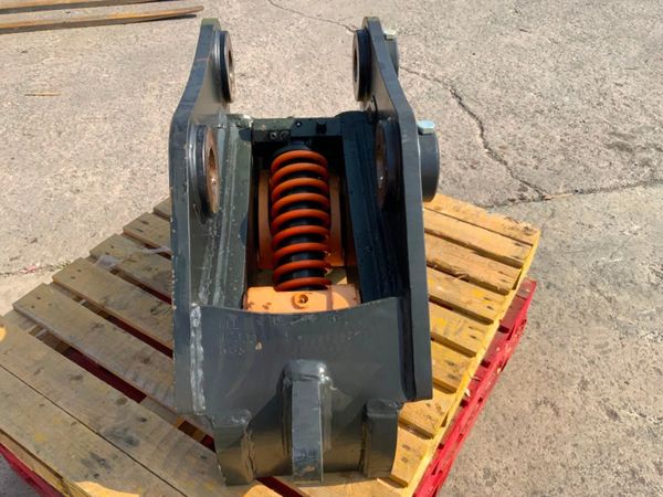 UNUSED HILL QUICK HITCH....80mm PINS.......1487. 364338444