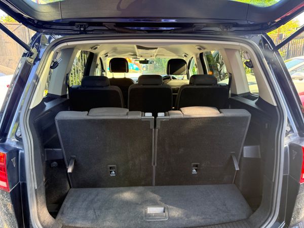 Volkswagen Touran TSI COMFORT LINE (7 SEATER AUTO) 364333084