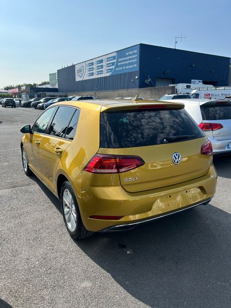 Volkswagen Golf 364347147