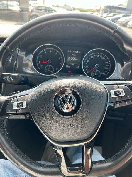 Volkswagen Golf 364347142