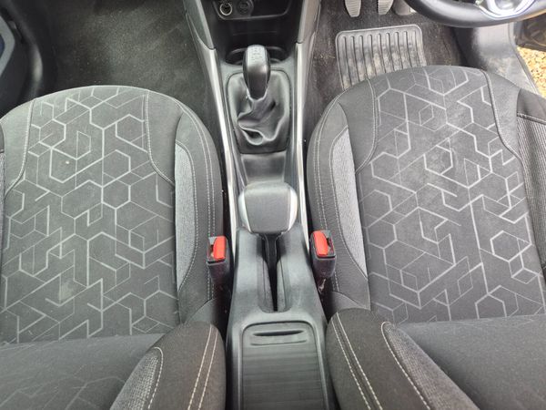 Peugeot 2008 2017 1.2 Petrol Low Milage 364348235