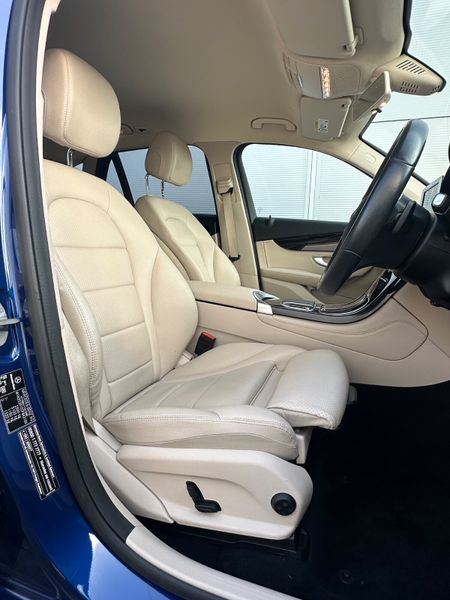 Mercedes-Benz GLC220d 4Matic 364349641