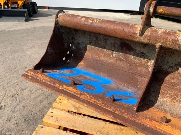 60" GEITH GRADING BUCKET.....45mm PINS......23c. 364343168